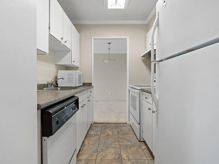 9320 Parksville Dr #5XX — Photo 6