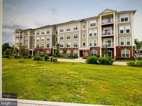 3910 Doc Berlin Dr Unit 14, Silver Spring, MD 20906