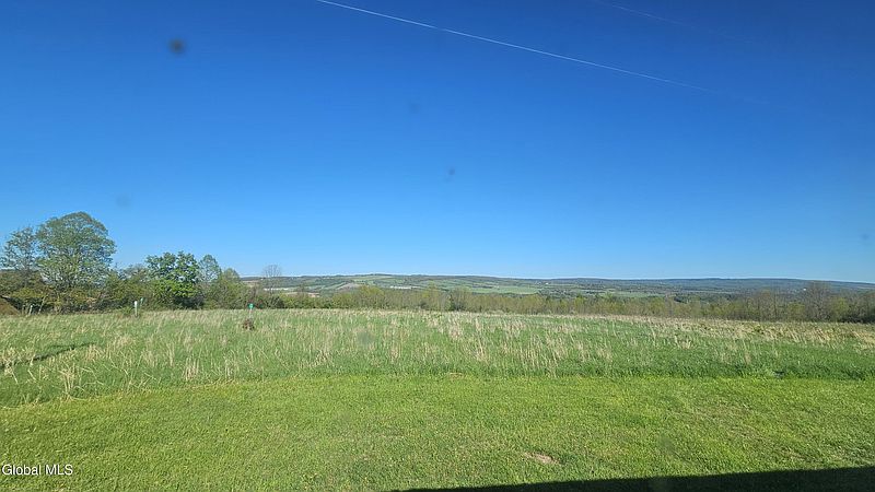 3rd image of 377 Zarcarco Road