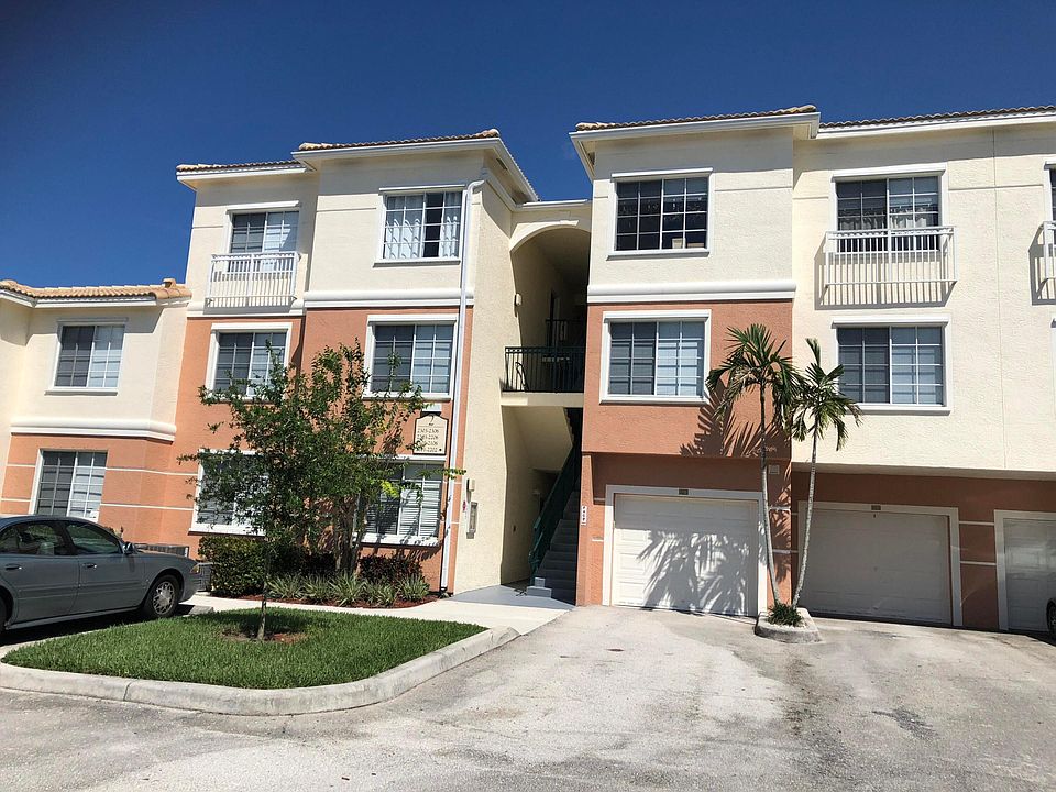 1st image of 2206 Myrtlewood Circle Circle E