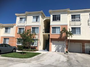 2206 Myrtlewood Cir E, Palm Beach Gardens, FL 33418