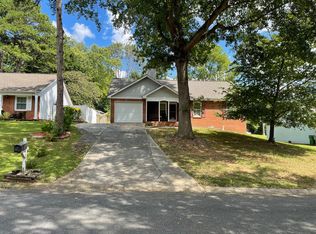 6439 Tivoli Ct, Charlotte, NC 28211