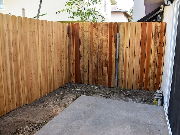 815 N Olive St — Photo 13