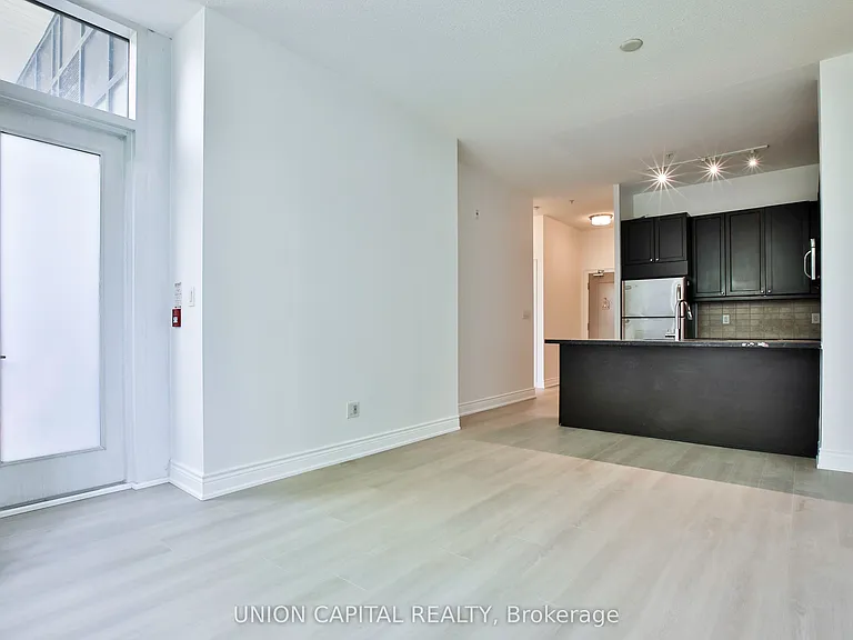 2396 Major Mackenzie Dr #108 — Photo 9