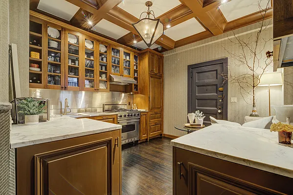 Sold by Compass | media 44