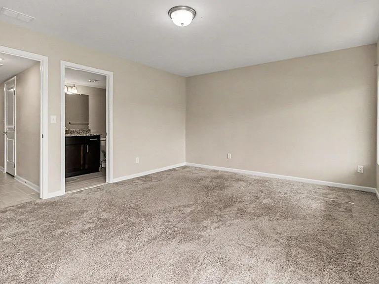 2717 Bristol Ridge Dr — Photo 21