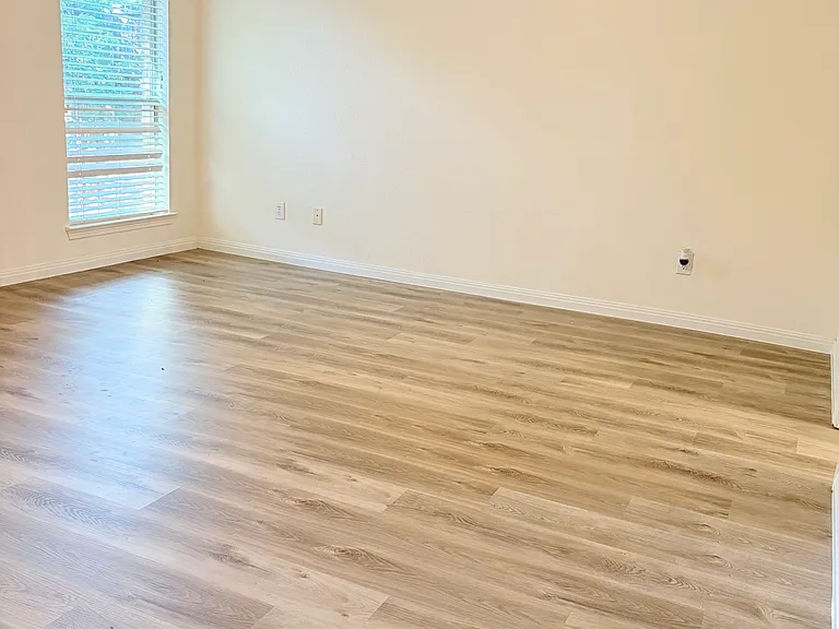 12500 Ark Rd — Photo 5