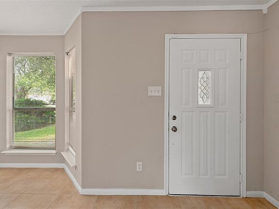 5th image of 5703 Fawn Trail Ln