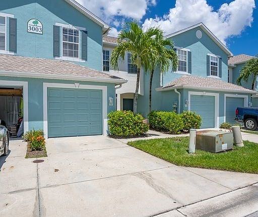 2nd image of 3003 Palmetto Oak Dr APT 104