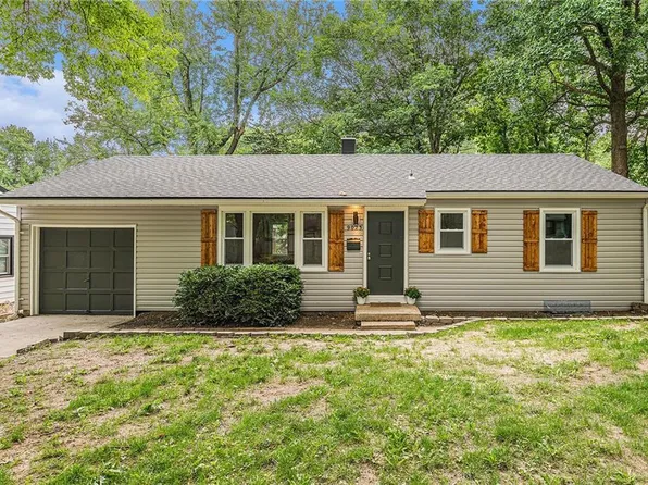 9023 E 74th Ter, Raytown, MO 64133