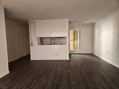 1433 Thomas Ave #4 Photo 1