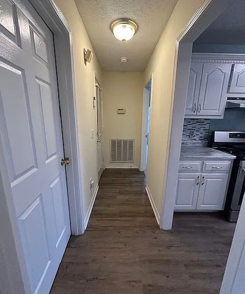 60 First Colony Dr — Photo 8