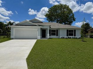 532 SW Buswell Ave, Port Saint Lucie, FL 34983