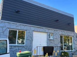 8965 California Ave, South Gate, CA 90280