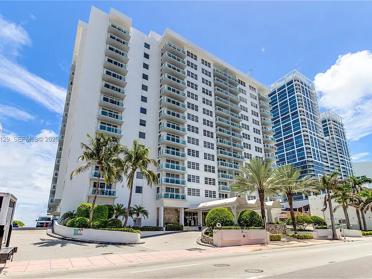 6917 Collins Ave #L-103 — Photo 24