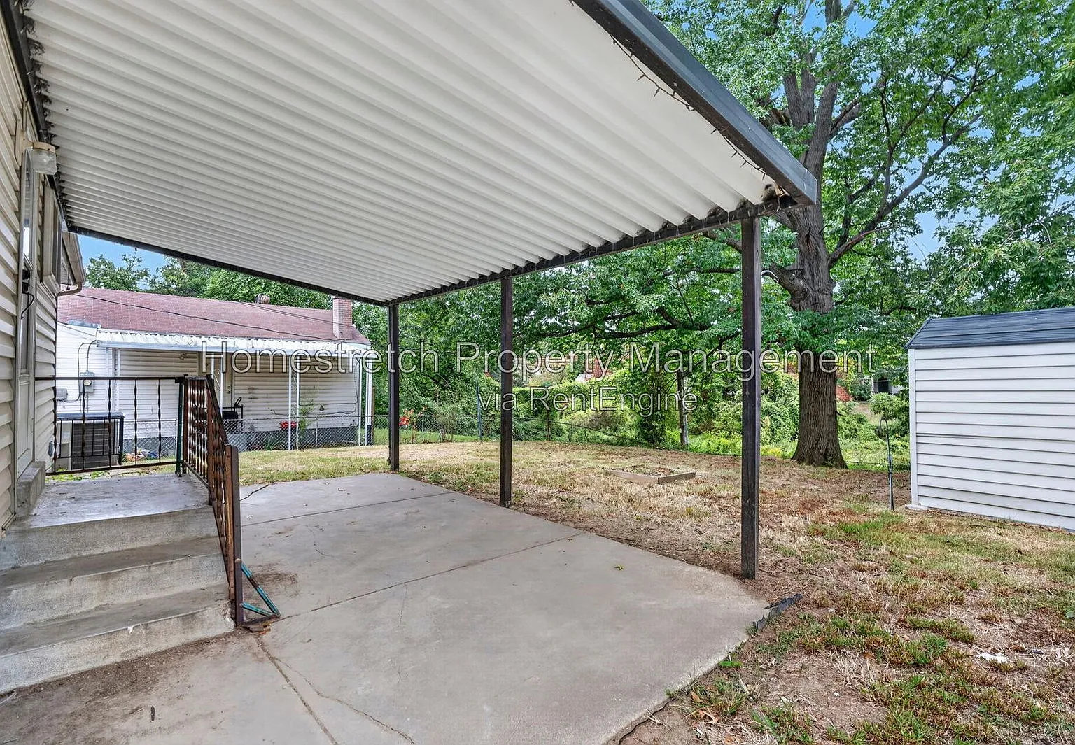 3 bed, 2.0 bath, 873 sqft, $1,540 — Photo 3