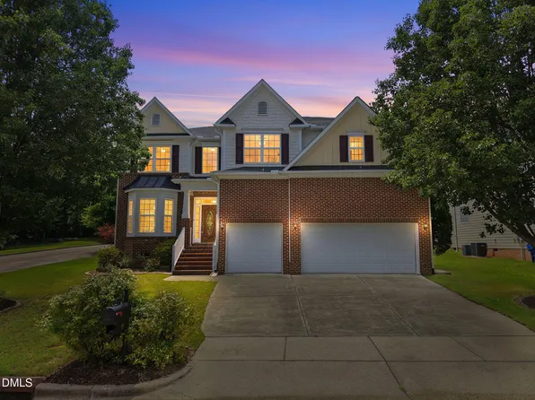 3220 Queensland Rd, Raleigh, NC 27614
