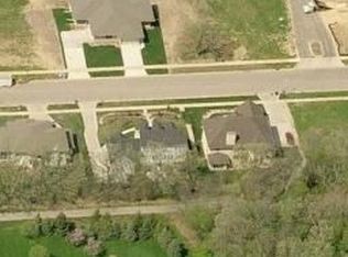5805 Dawley Dr, Fitchburg, WI 53711