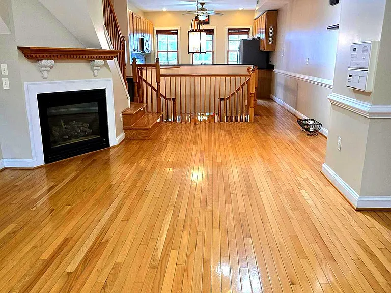 704 S Bond St — Photo 10