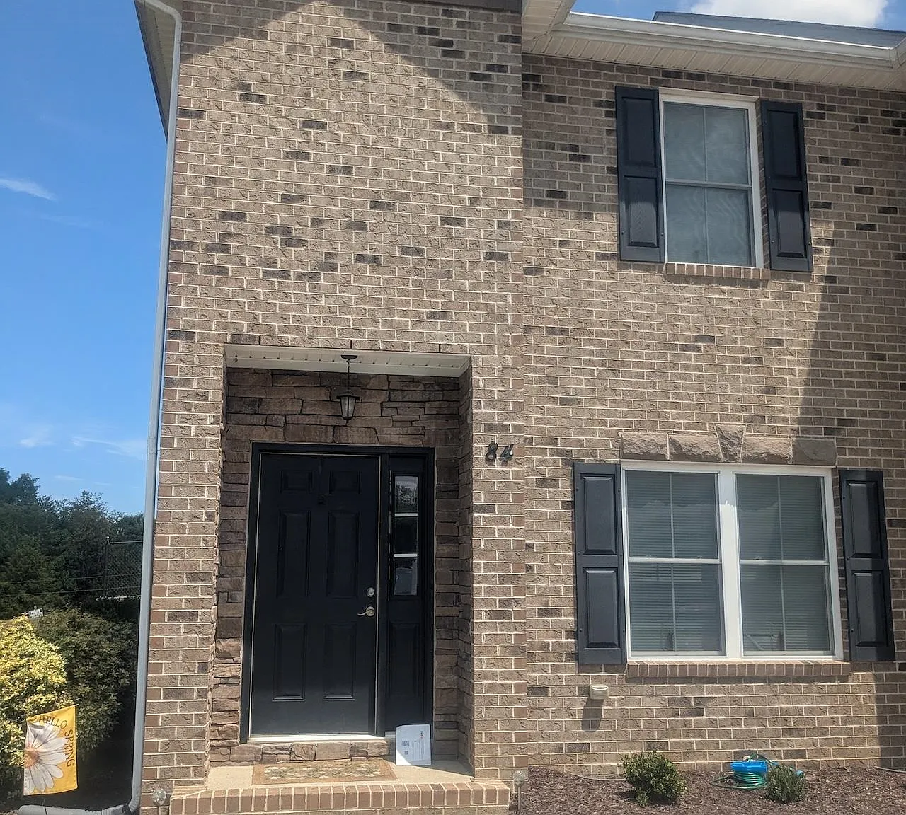 2 bed, 2.5 bath, 1448 sqft, $1,500 — Photo 1