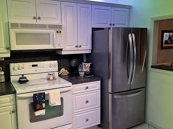 2nd image of 10467 Sunrise Lakes Boulevard #408