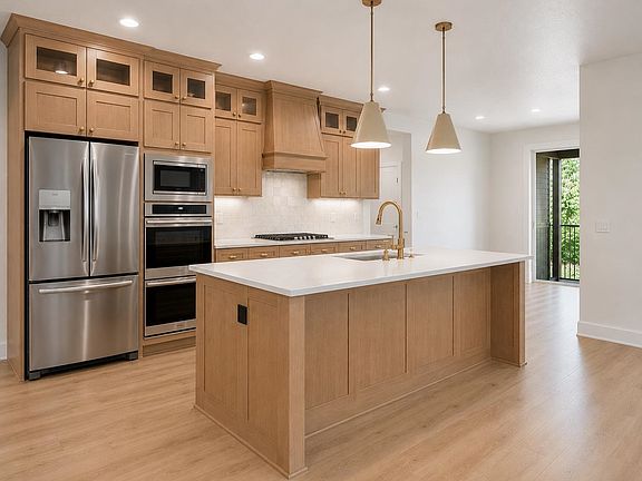 2nd image of 2318 E Towhee Ln
