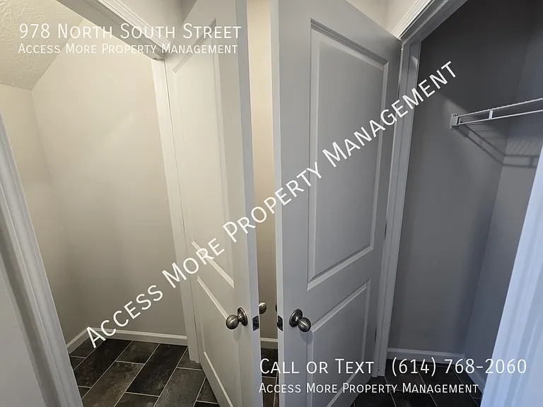 978 N South St — Photo 13
