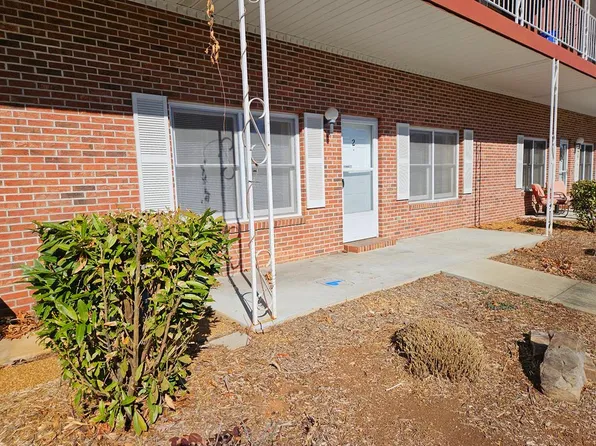 373 Trimont Trl #A-2, Franklin, NC 28734