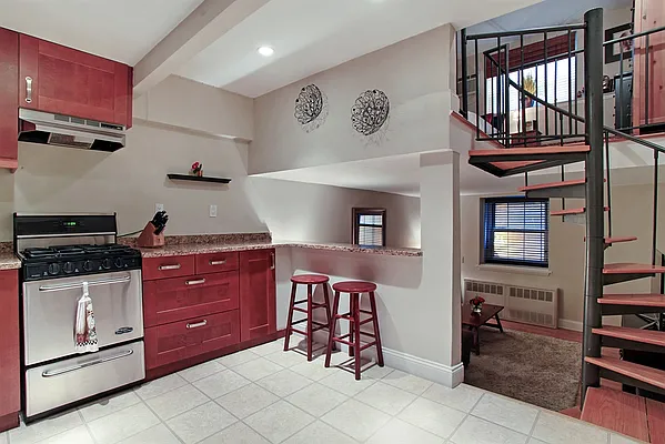 Sold by Corcoran | media 14