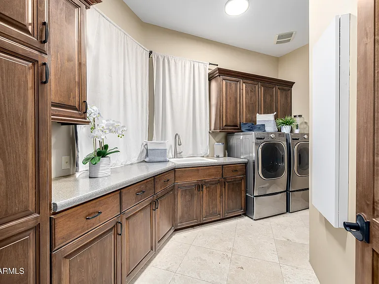 5276 N Winchester Rd — Photo 22