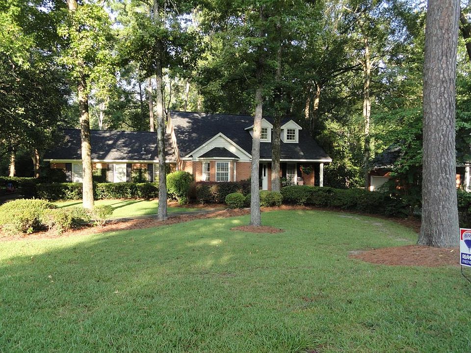 1st image of 673 Chimney Hill Cir N