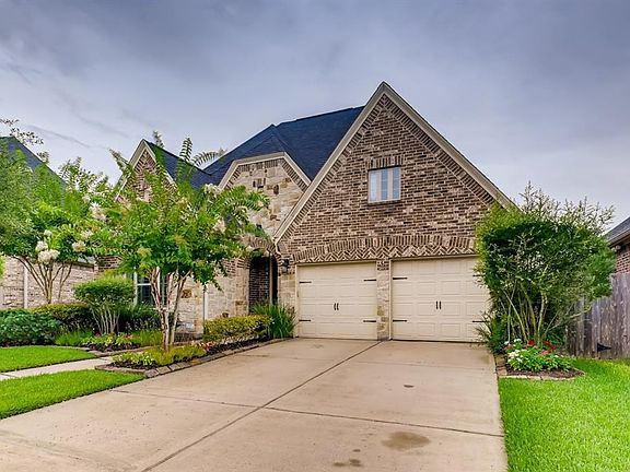 2nd image of 38 Willow Bay Dr