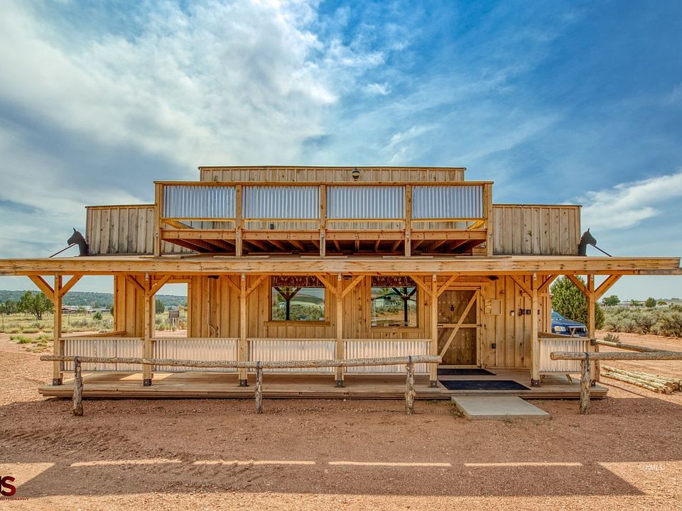 1st image of 1200 S Bryce Canyon Way
