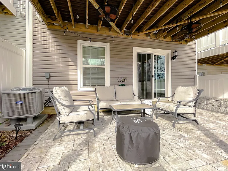 23810 Myrtle Glen Way — Photo 51