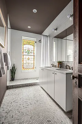 Sold by Corcoran | media 28