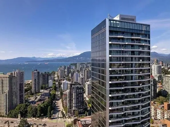 889 Pacific St #2301, Vancouver, BC V6Z 2P5