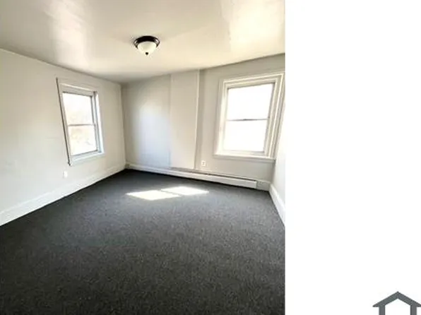 121 W Marshall St, Norristown, PA 19401