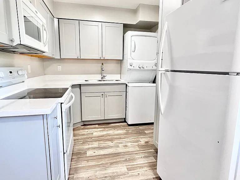 Turney Place — Photo 13