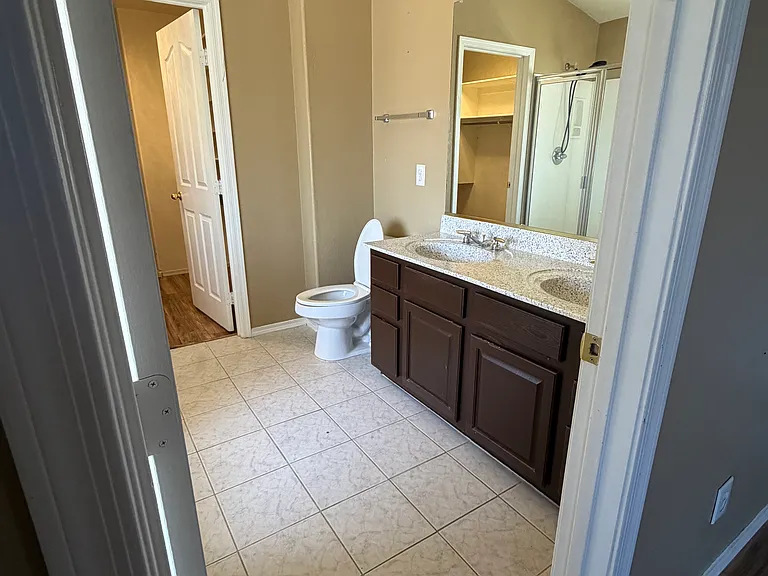 2457 N 125th Ln — Photo 33