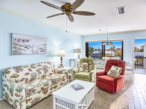 1250 Tennisplace Ct #C-31, Sanibel, FL 33957