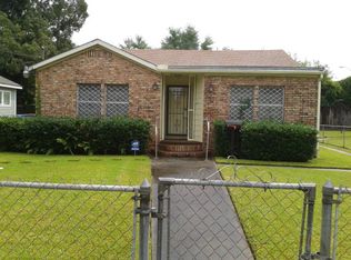 2940 Renaud St, Beaumont, TX 77703