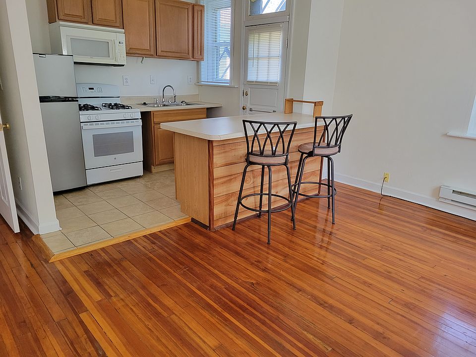 Open Kitchen/Living area