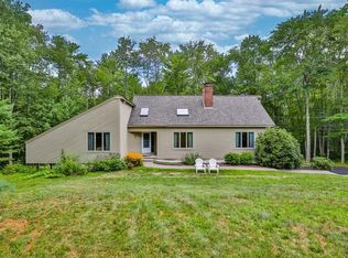 10 Houghton Ln, Harvard, MA 01451