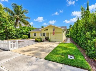 442 Central Ave, Naples, FL 34102