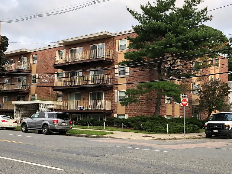 252 Spring St #20 — Photo 11