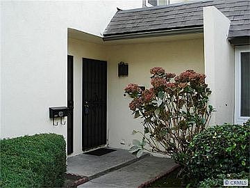 1st image of 1270 E Bell Ave
