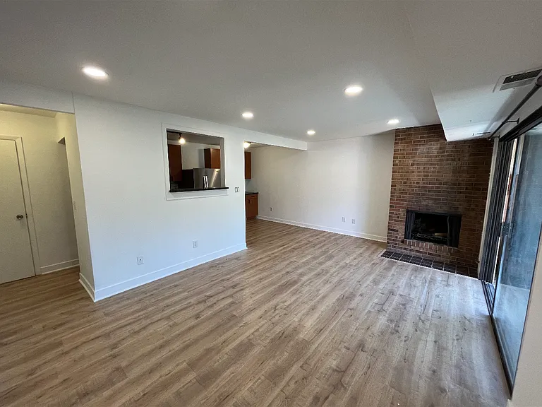 7995 E Mississippi Ave #F10 — Photo 15
