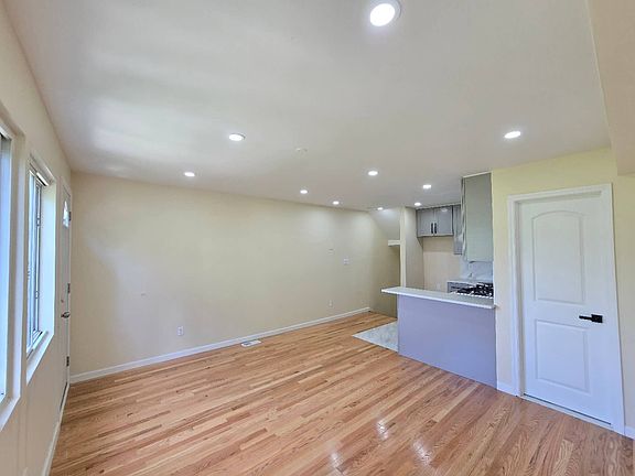 3rd image of 327 Sand Ln #1