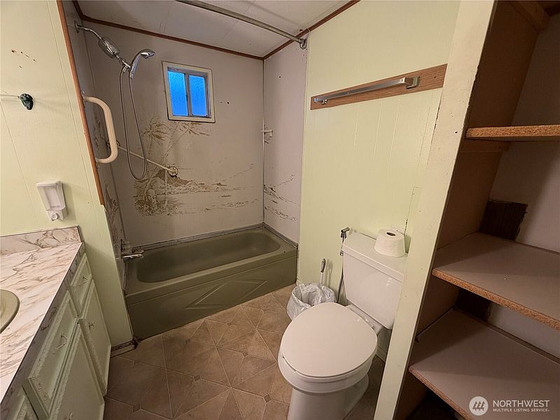 12th image of 3928 21st Ave SE #10