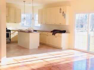 551 Park Ave, Piscataway, NJ 08854